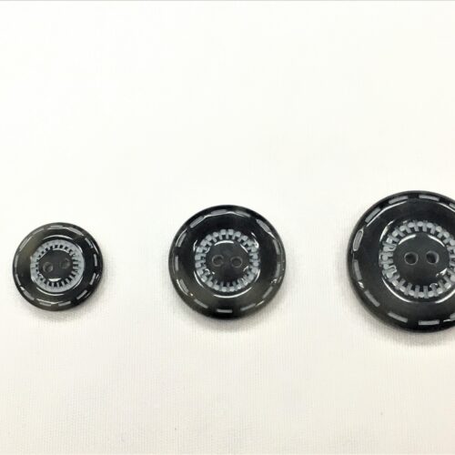 Κουμπί μαύρο με γκρι λεπτομέρειες κωδ.15327 - Image 1