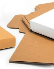 Κουτάκι Χάρτινο σε διάσταση 8,5 x 8,5 x 2,5εκ κωδ.0506254