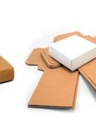 Κουτάκι Χάρτινο σε διάσταση 4 x 4 x 2εκ κωδ.0506256